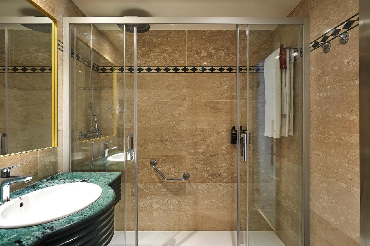 Exe Mitre 3* Barcelone